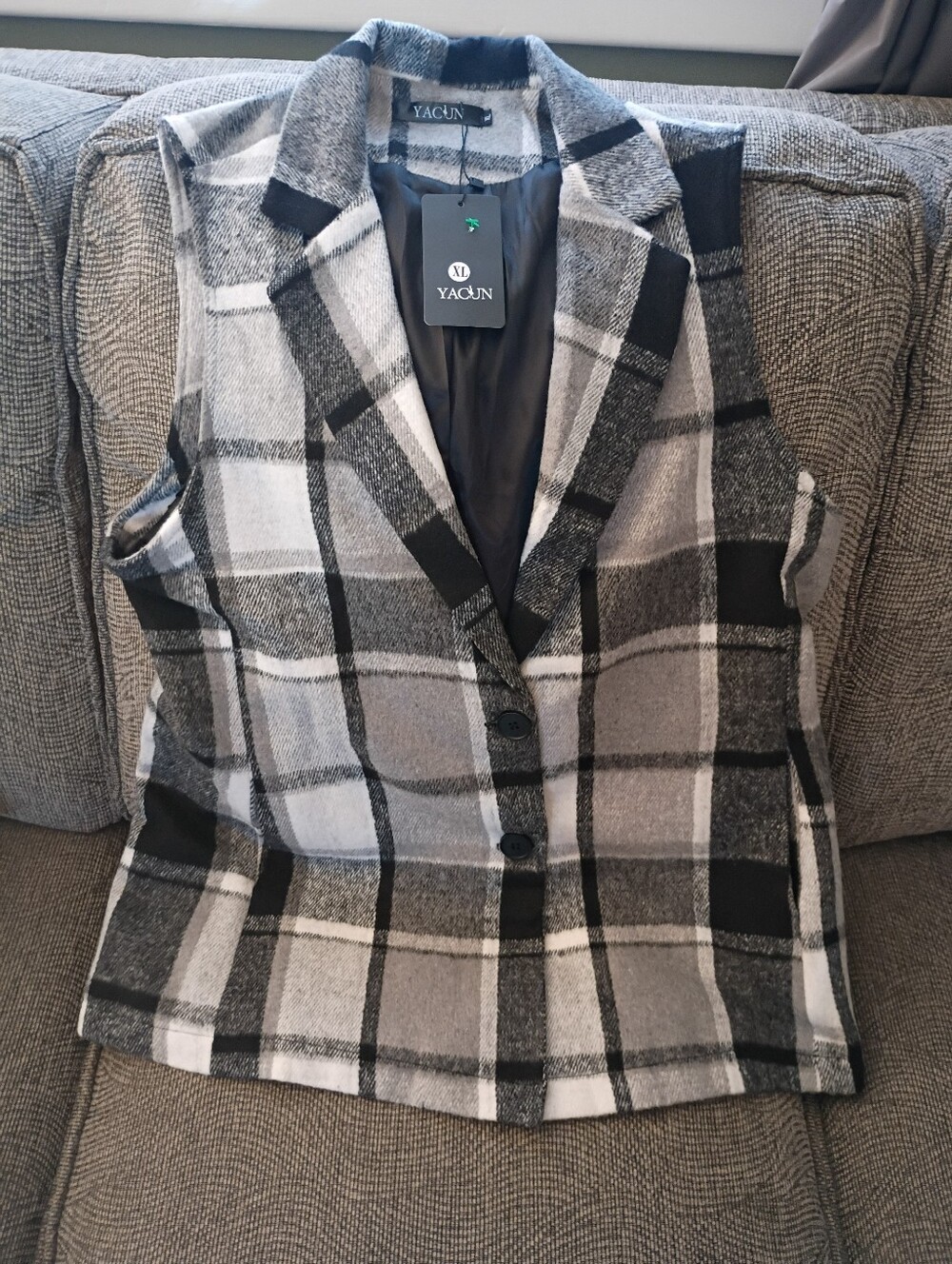 Yacun Plaid Vest, XL, Gray, Black, White, NWT